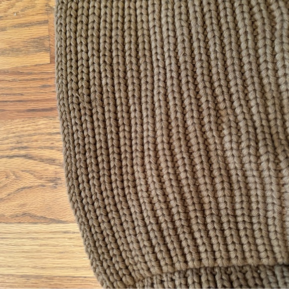 J Crew Blanket Infinity Scarf - Picture 4 of 7